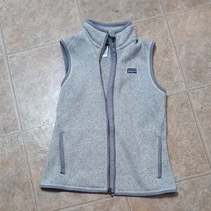 Patagonia Light Gray Fleece Vest With Pockets